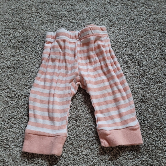 Laura Ashley 2 Piece Outfit 3-6M Peach Ruffles - Picture 5 of 10